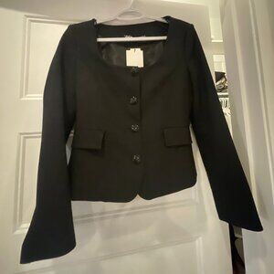 ZARA Tailored Cropped Blazer Black: New With Tags - Size M